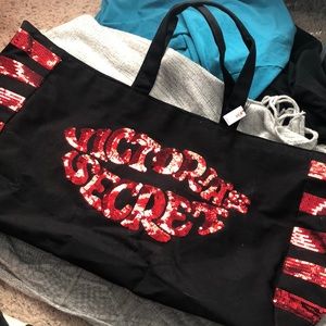 VS oversized Sequin Tote